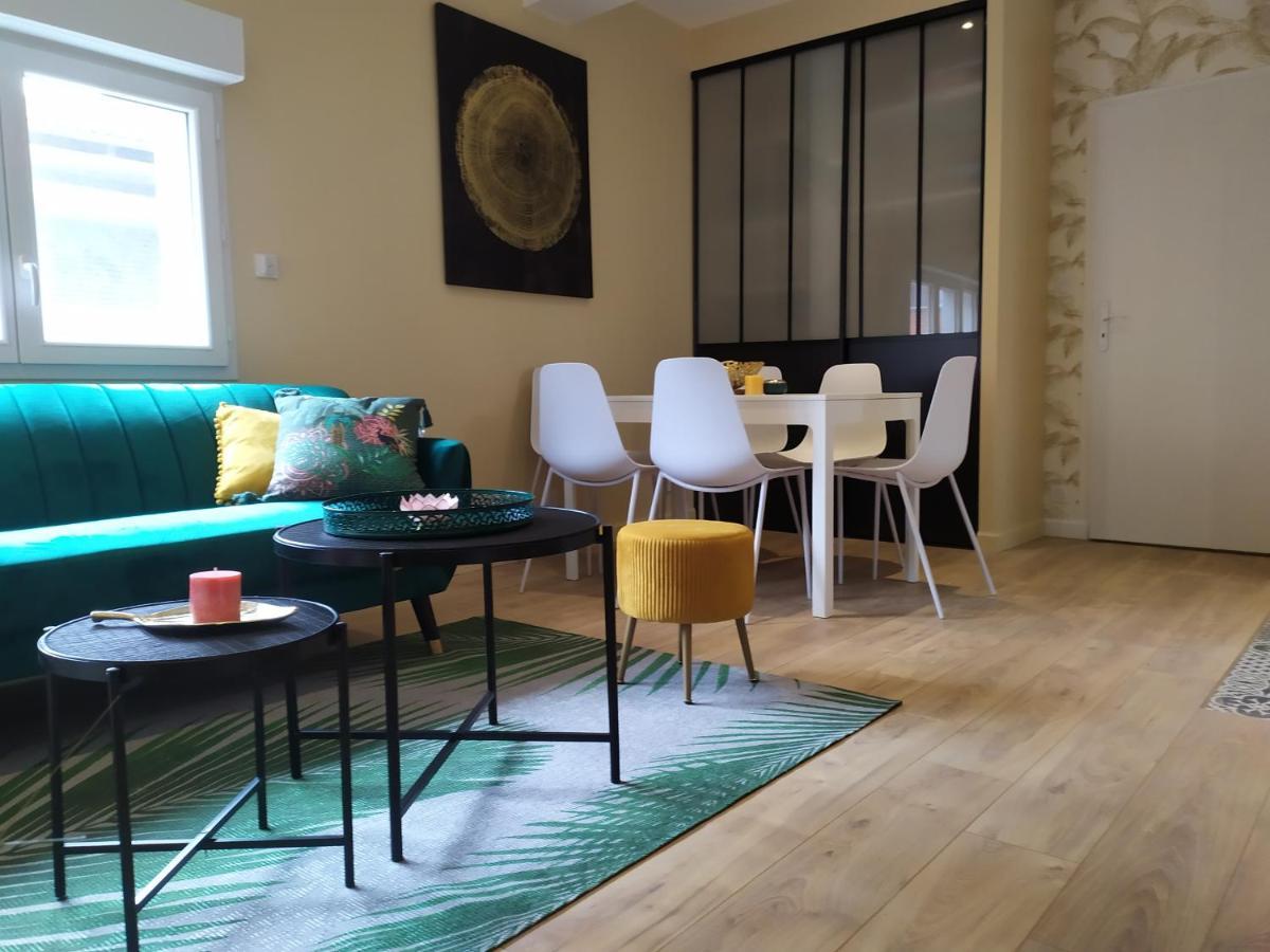 Les Loges De Montauban Apartment ภายนอก รูปภาพ