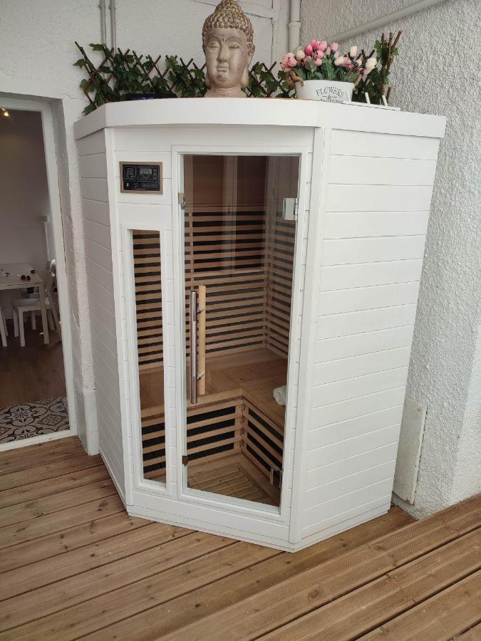 Les Loges De Montauban Apartment ภายนอก รูปภาพ