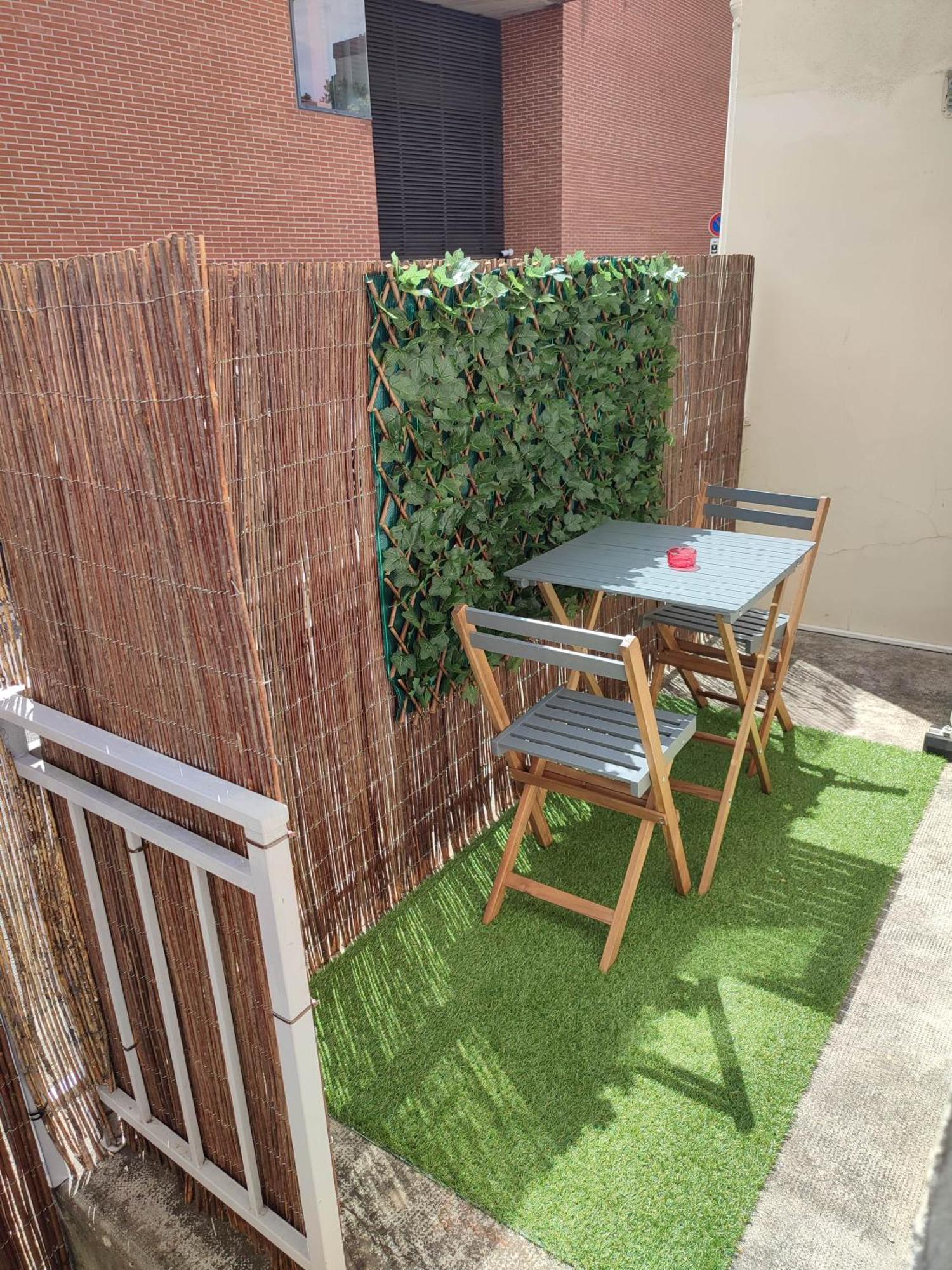 Les Loges De Montauban Apartment ภายนอก รูปภาพ